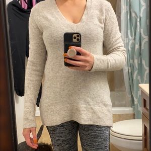 Banana Republic cream/grey Sweater